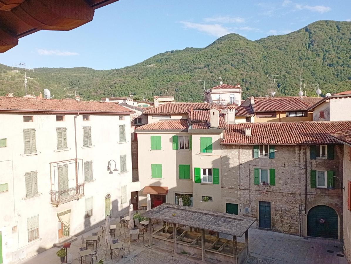 La Piazzetta Apartment อีเซโอ ภายนอก รูปภาพ