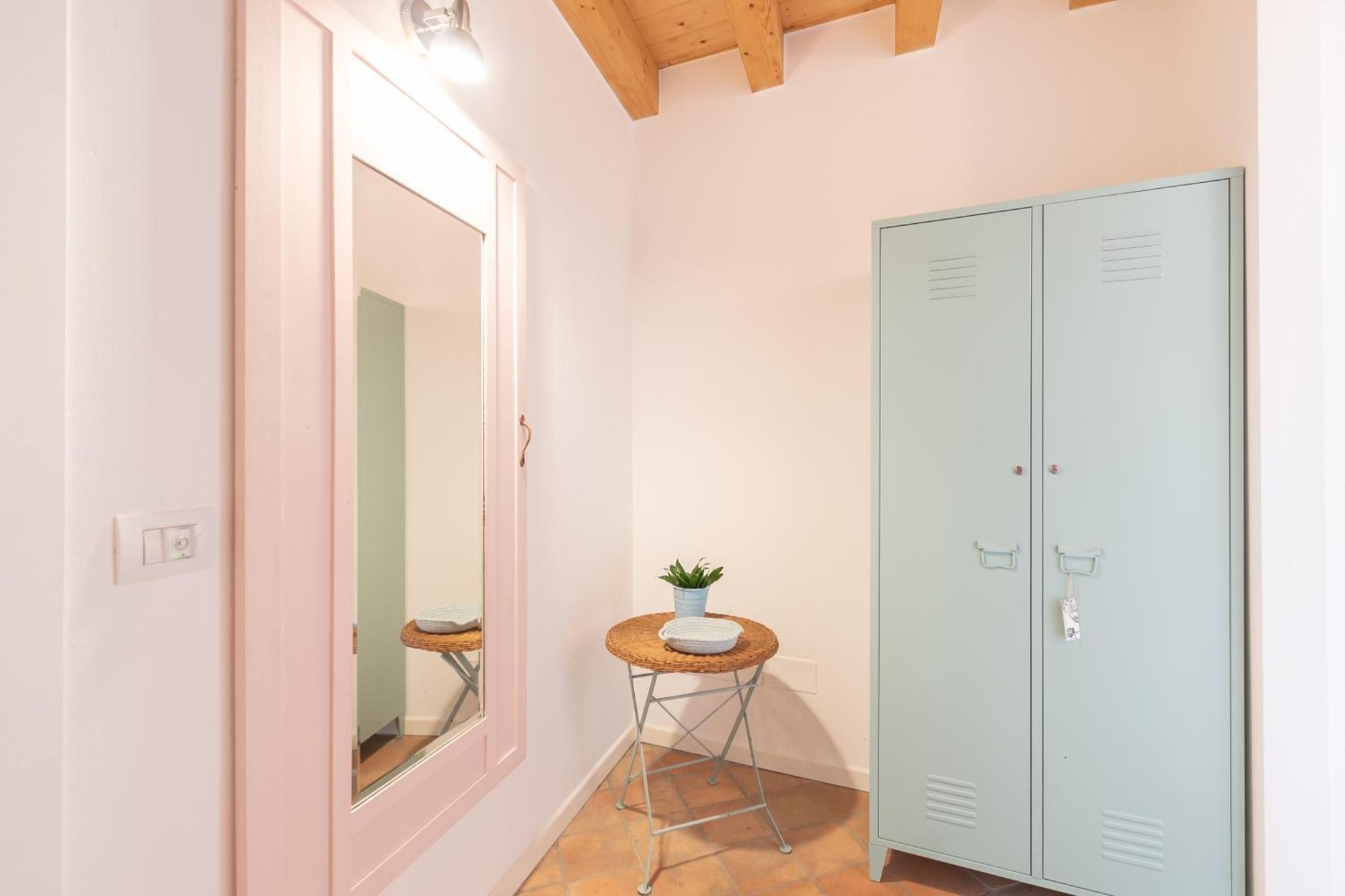 La Piazzetta Apartment อีเซโอ ภายนอก รูปภาพ